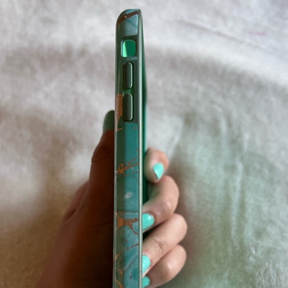 Marble Phone Case - Picture 3 of 8